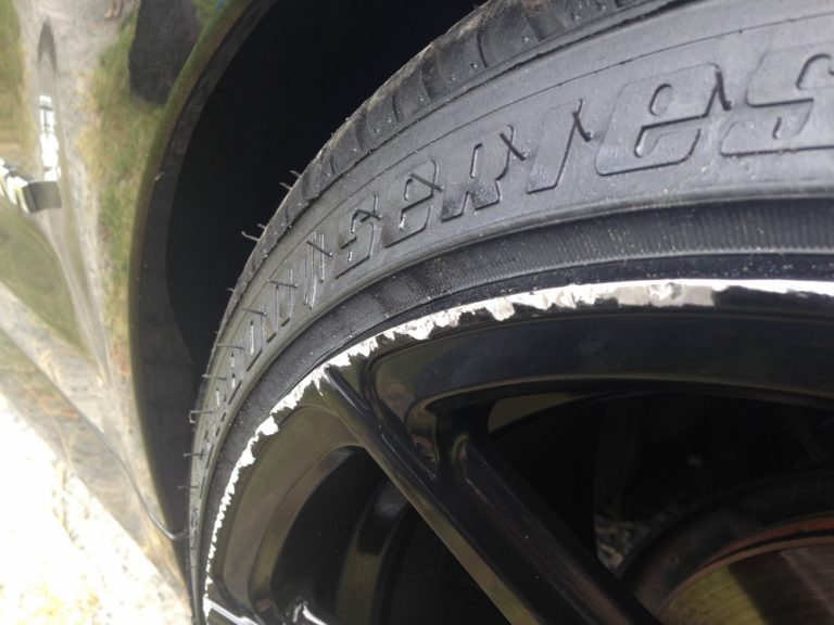 Alloy Wheel Scratch and Curb Damage Repairs Onsite Alloy Repairs